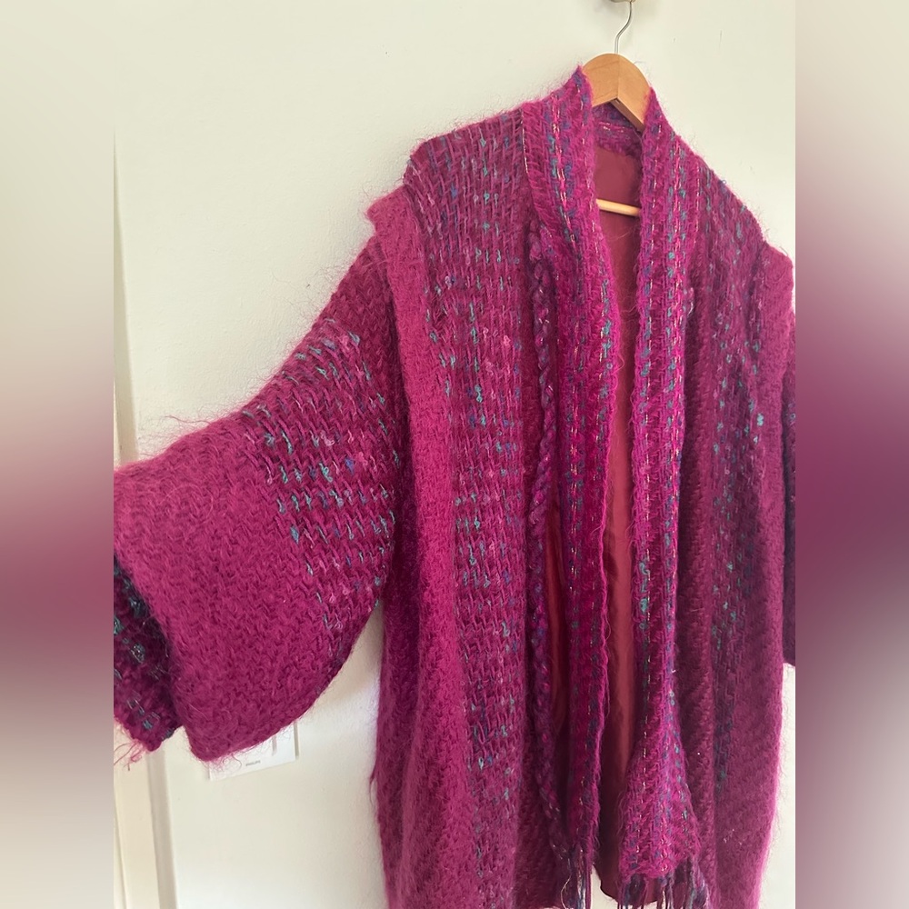 Vintage Fucsia Sweater - Picture 5 of 6